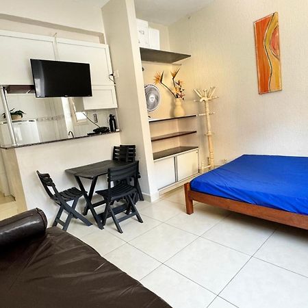 Pitangueiras Guarujá Apto com garagem Exterior foto
